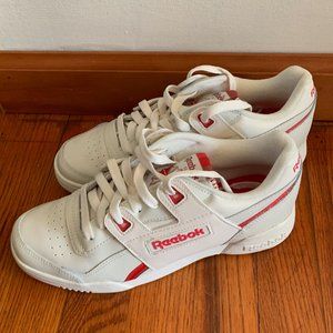 [DV6600] Womens Reebok Workout Lo Plus